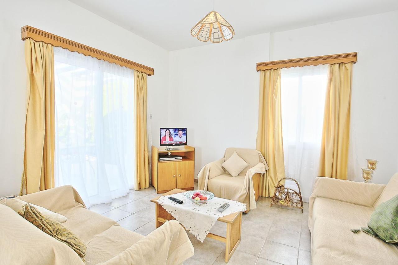 Lemon Grove Villa Ena Argaka Bagian luar foto